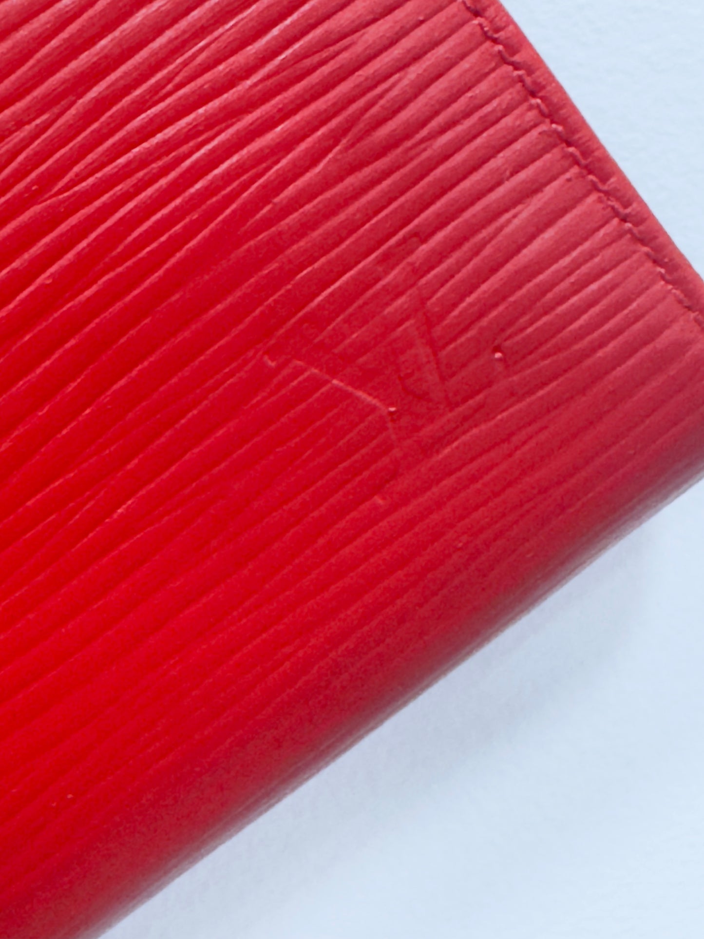 Louis Vuitton Red Epi French Purse Kiss Lock RARE Long Wallet – With COA