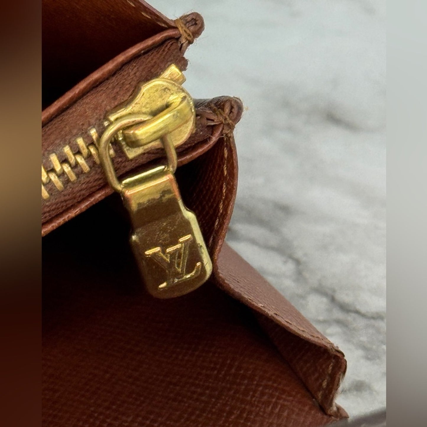 Louis Vuitton Sarah Long Wallet - LV Monogram Canvas with Dust Bag