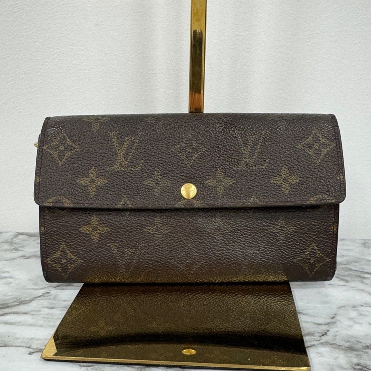 Louis Vuitton Sarah Long Wallet - LV Monogram Canvas with Dust Bag