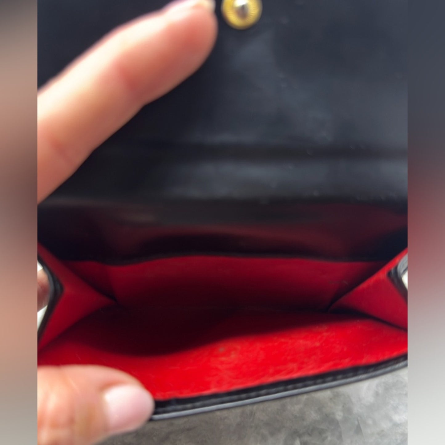 Gucci Black Leather Wallet with G Clasp | Red Interior | Vintage
