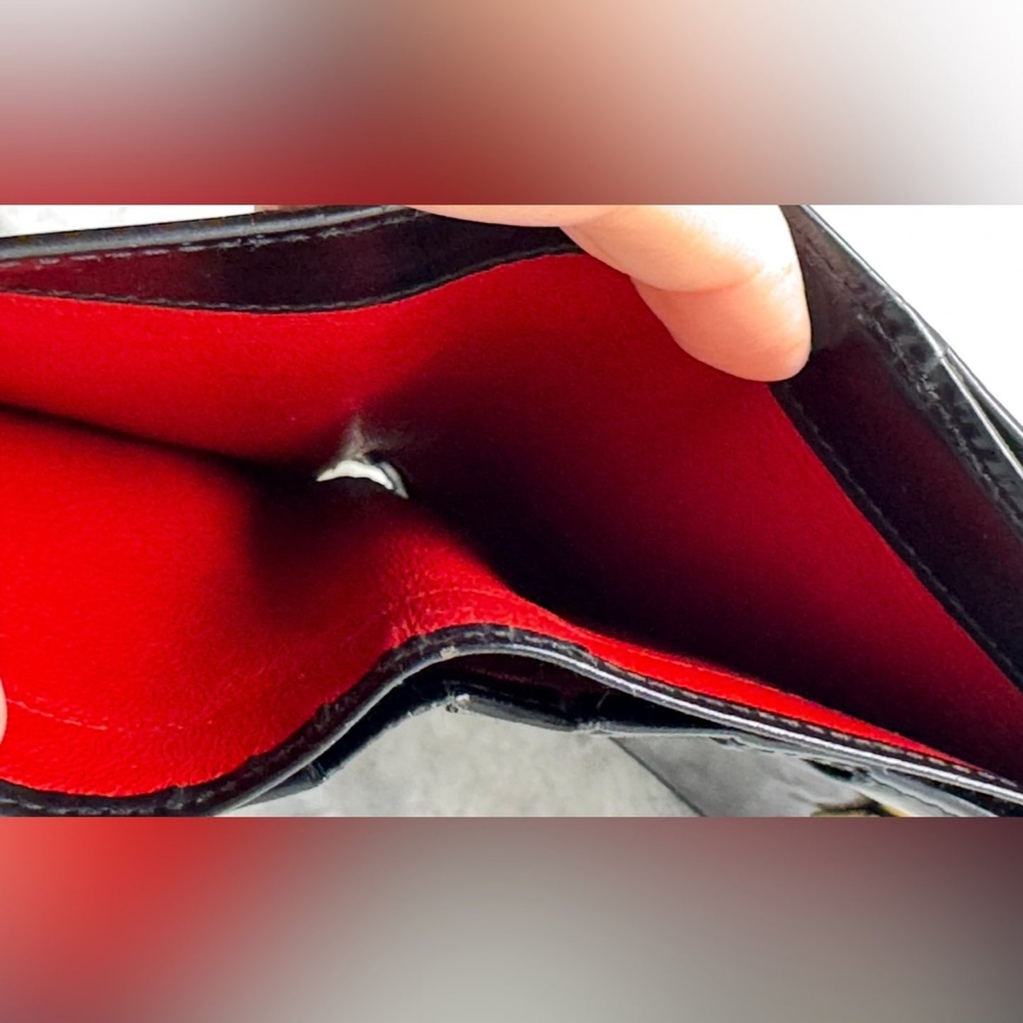 Gucci Black Leather Wallet with G Clasp | Red Interior | Vintage