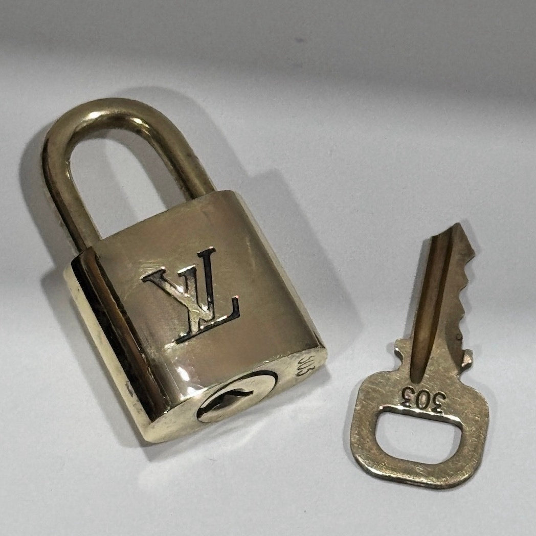 Louis Vuitton Gold Padlock & Key Set  LV Brass Lock 303