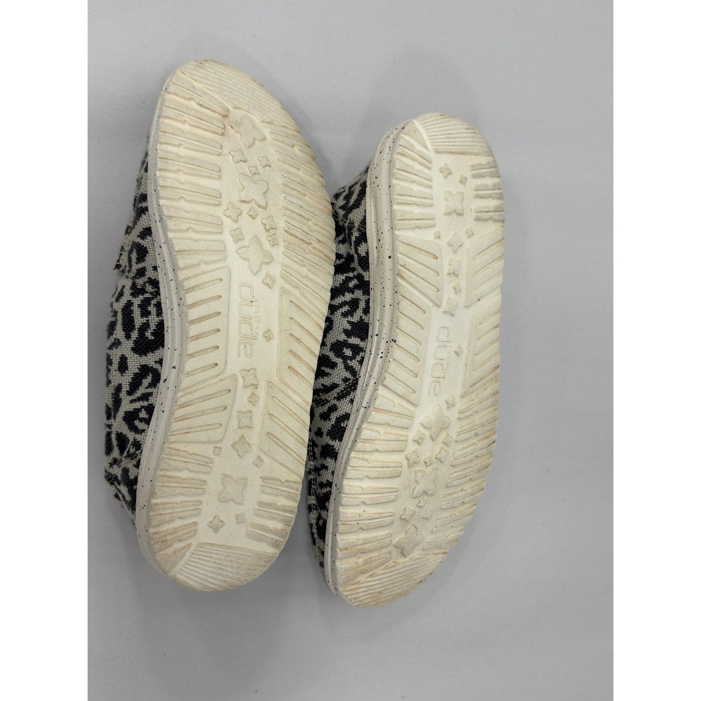 Hey Dude Misty Loafers Cheetah Gray Size 7