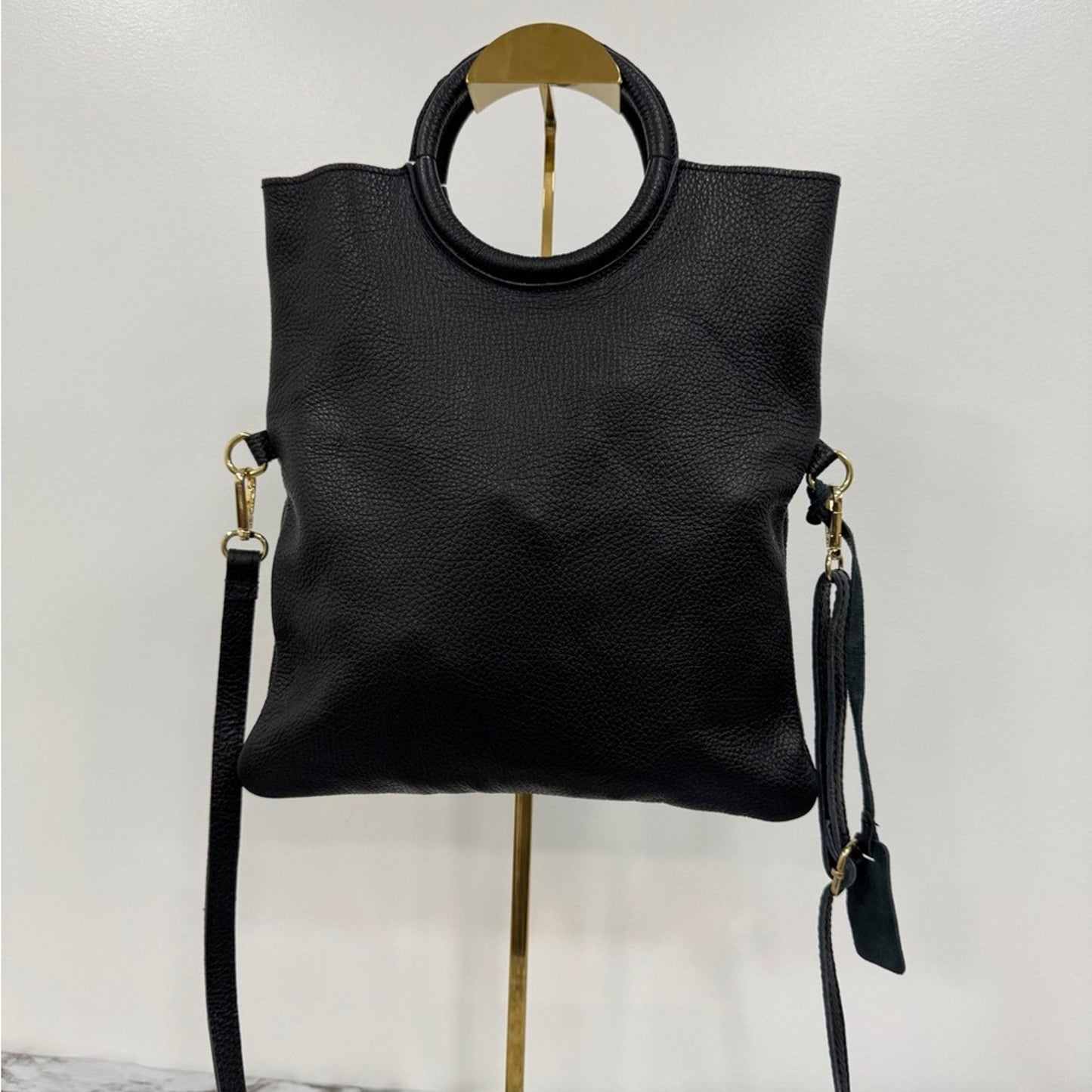 PERSAMAN NEW YORK Armande 21 Genuine Italian Leather Tote Bag