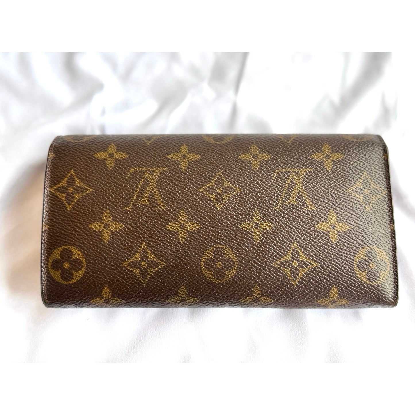 Louis Vuitton Monogram Sarah Wallet