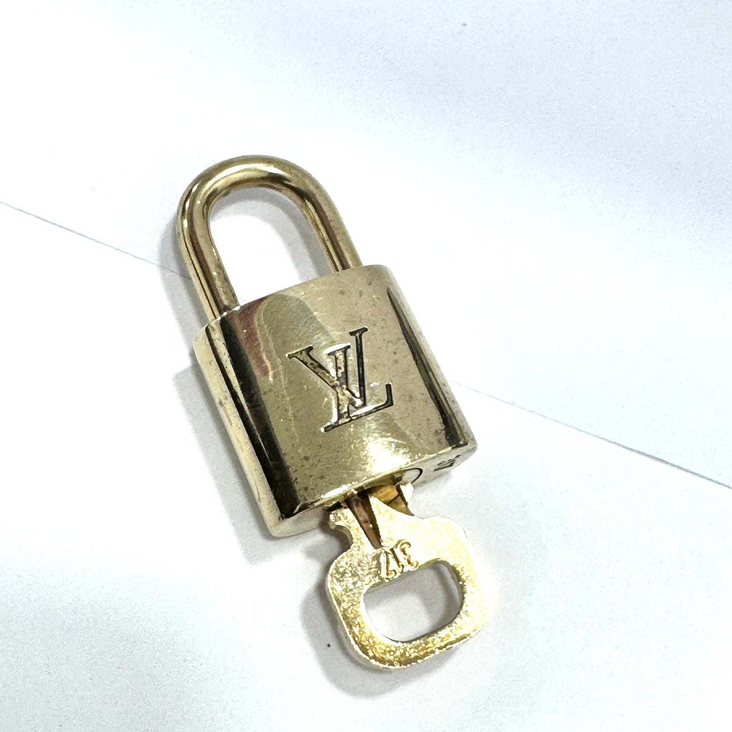 Louis Vuitton Gold Padlock & Key Set  LV Brass Lock 317