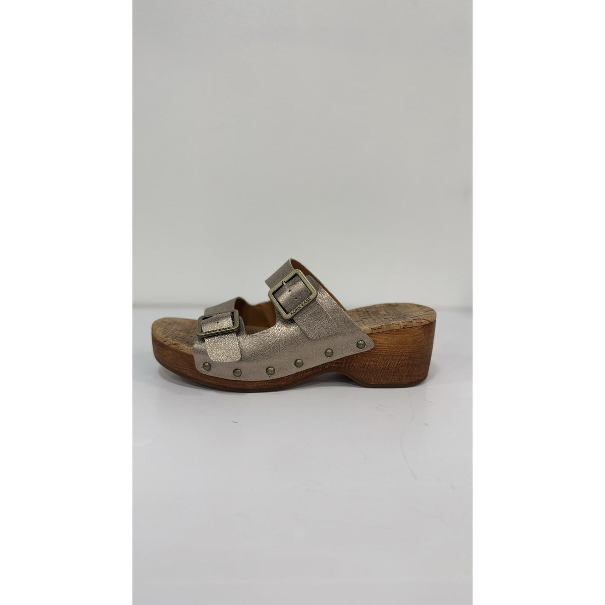 Kork Ease Saffron Slide Wedge Clog Sandals Metallic Gold Leather Strap 8 Studded