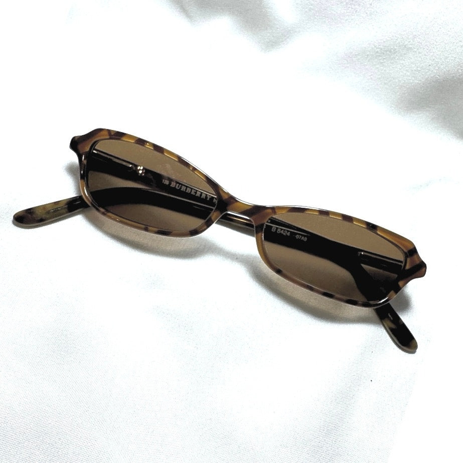 Burberry by Safilo B 8424 Tortoise Cat Eye Optical Eyeglass Frames Italy Vintage