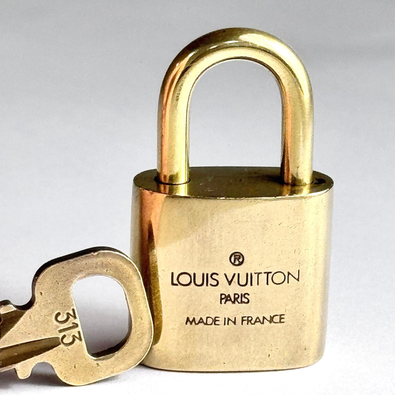 Louis Vuitton Gold Padlock & Key Set  LV Brass Lock 313