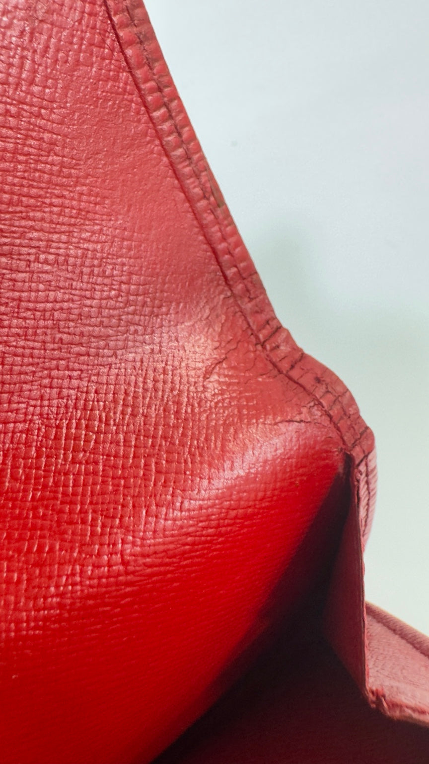 Louis Vuitton Epi wallet interior corner cracking detail