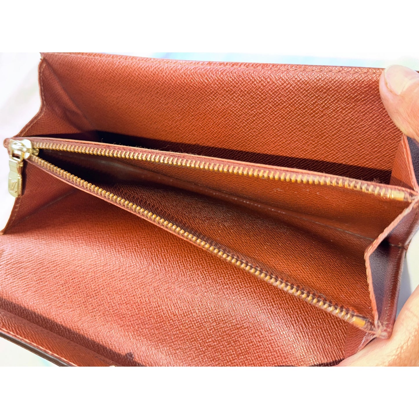 Louis Vuitton Monogram Sarah Wallet