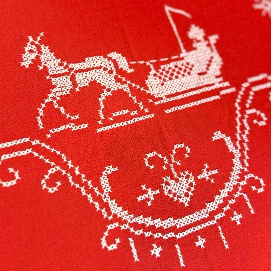 Vintage Red Christmas Tablecloth Scandinavian Folk Embroidery 37x35