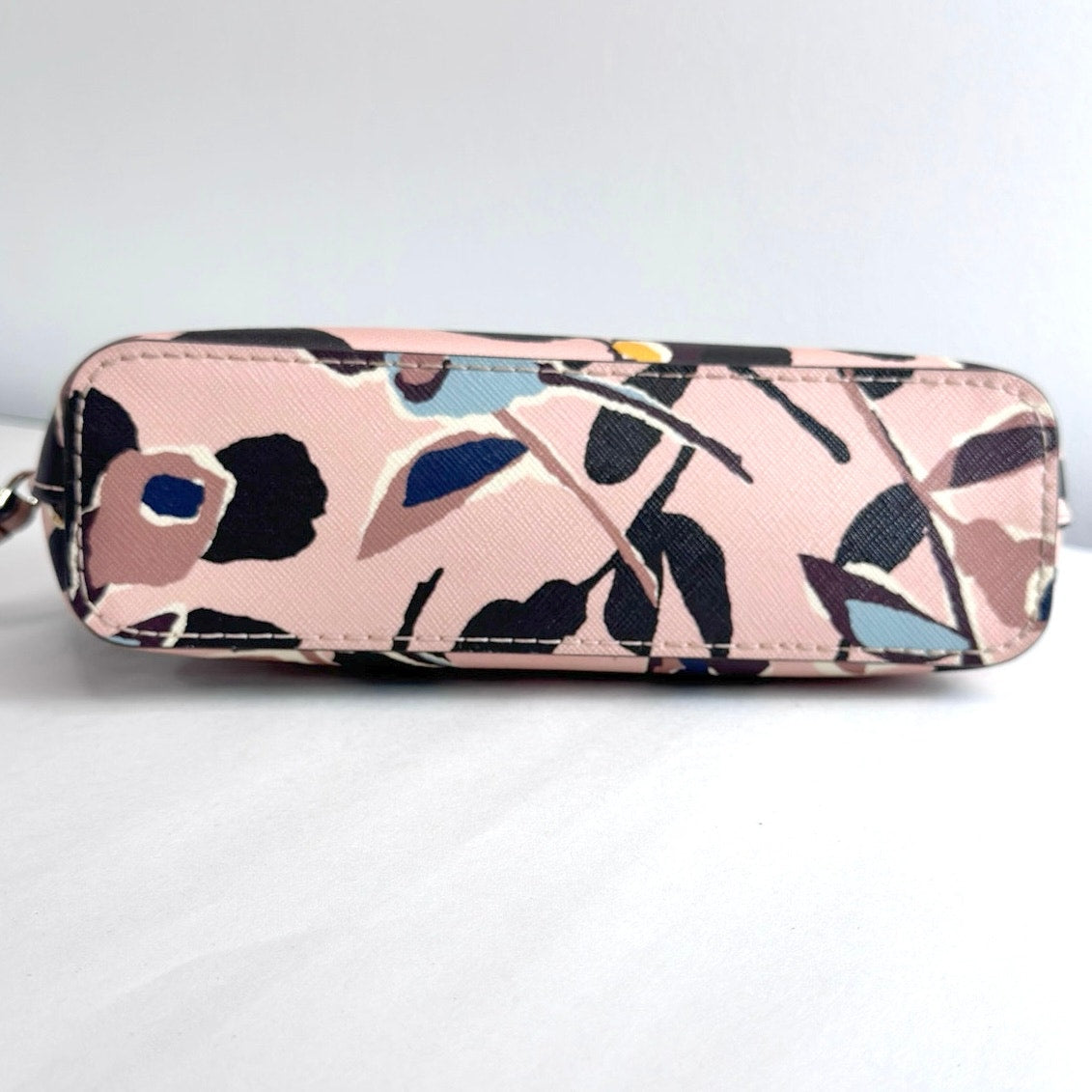 Kate Spade Cameron Paper Rose Medium Dome Cosmetic Case – Rare Floral Beauty