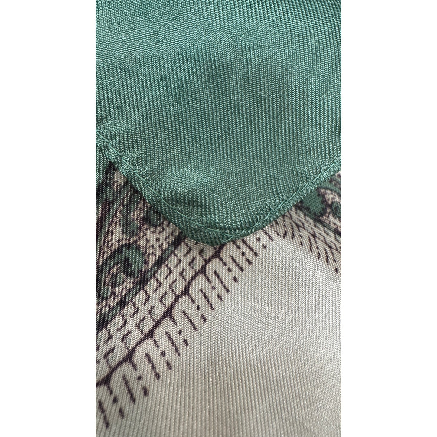 Vintage 1958–62 Arnotts Dublin Silk Scarf Irish Landmarks Map & Paisley Border