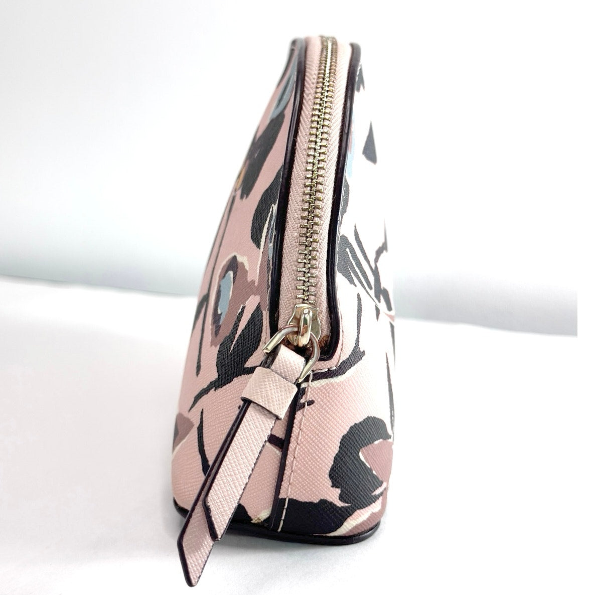 Kate Spade Cameron Paper Rose Medium Dome Cosmetic Case – Rare Floral Beauty