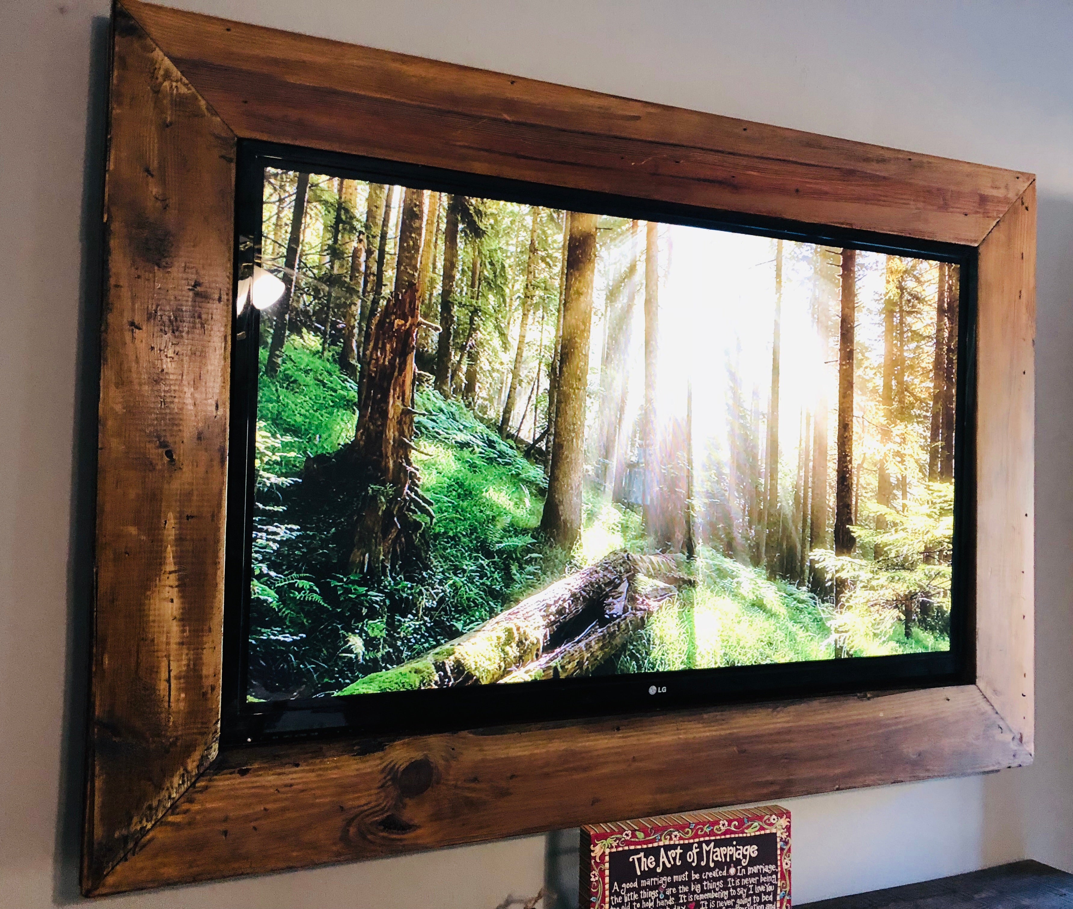 Timber Frame Tv Tv Framed By Wood